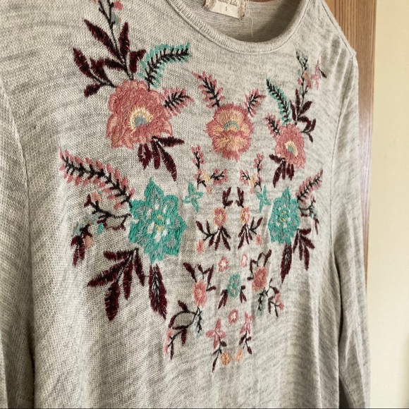 Altar’d State Embroidered Top - Picture 6 of 8